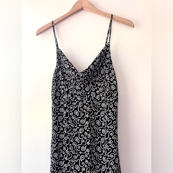 REFORMATION Astrid Midi Dress - Picture 8 of 13